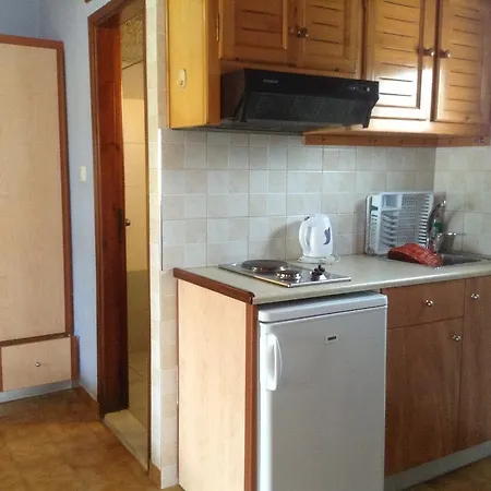 Lalu * Skiathos-stad