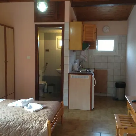 Lalu * Skiathos-stad